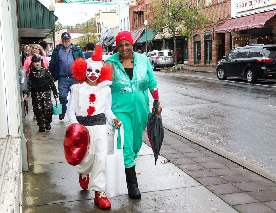 Halloween Trick or Treat Downtown Morganton 2019-9499.JPG